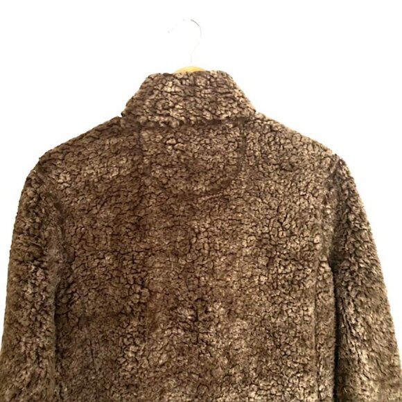 Nordic Fleece The Victoria Sherpa Pullover in Brown Small - Picture 5 of 5